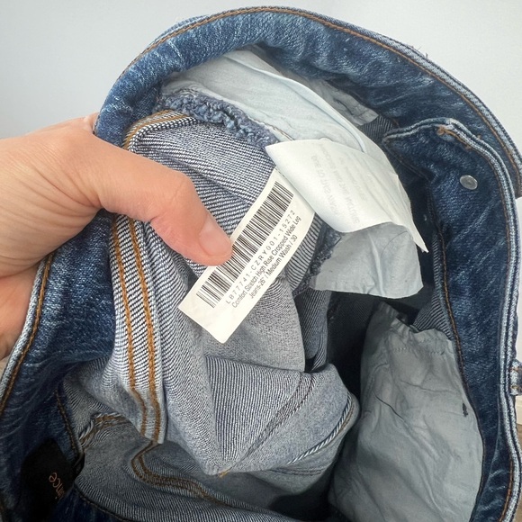 Quince Comfort Stretch High Rise Cropped Wide Leg
Jeans 26" in Medium Wash - Picture 8 of 8